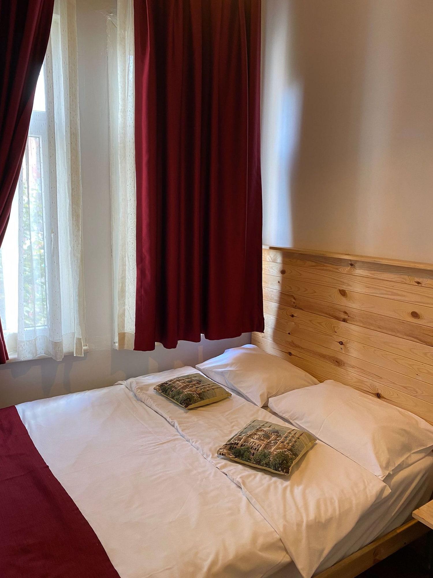 Corner Hot Hotel Истанбул Екстериор снимка