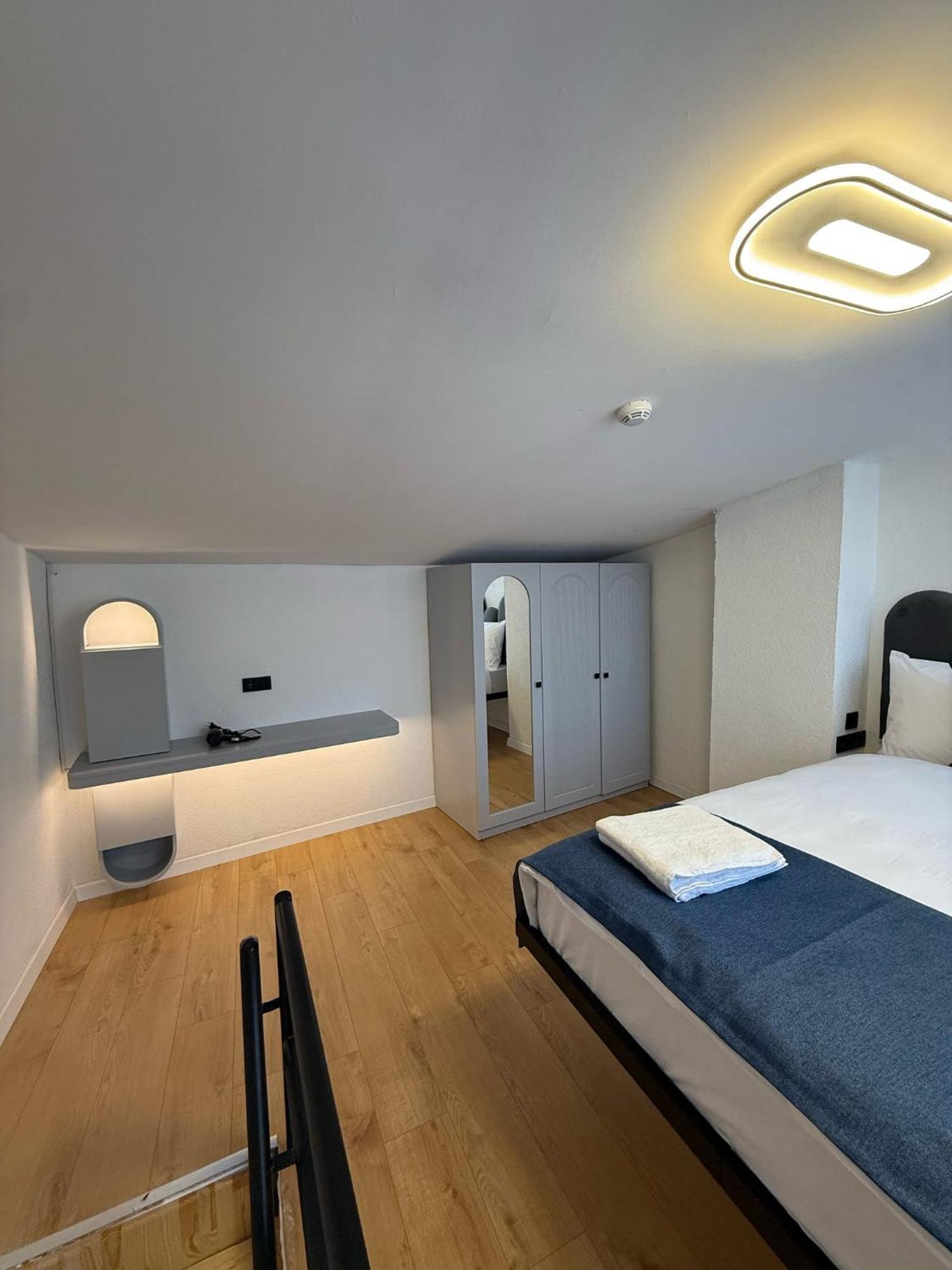 Corner Hot Hotel Истанбул Екстериор снимка