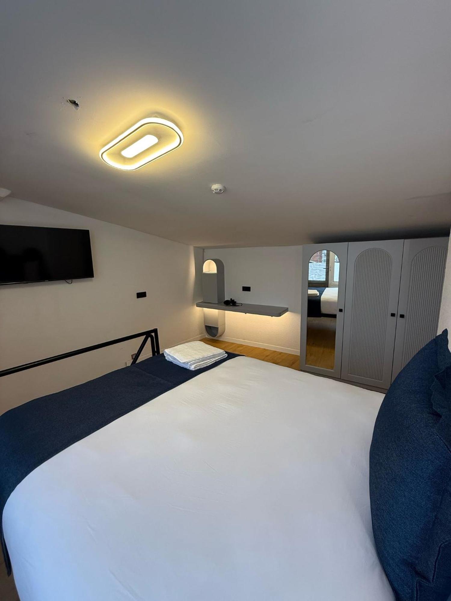 Corner Hot Hotel Истанбул Екстериор снимка